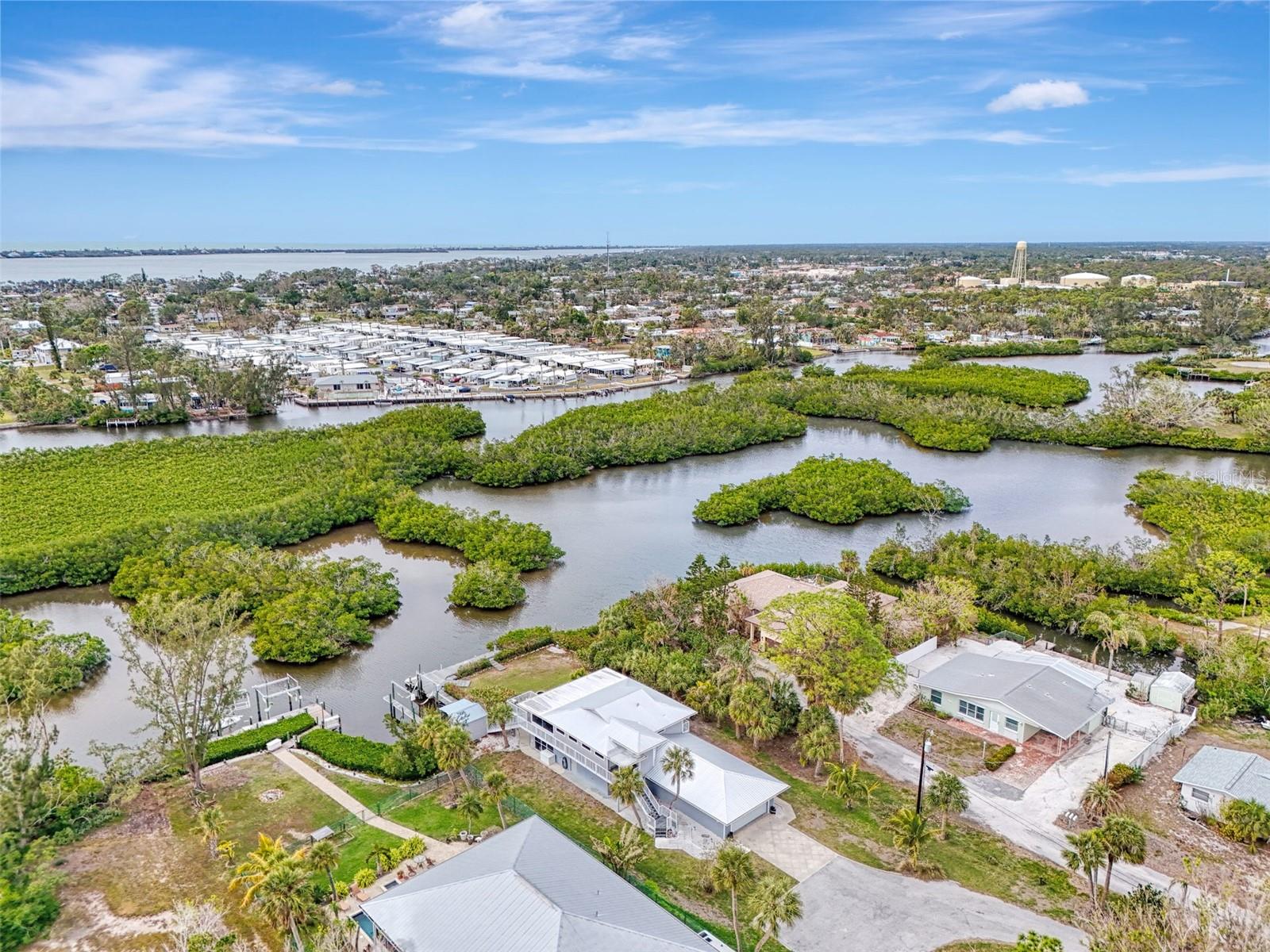 OXFORD MANOR - Residential Lease