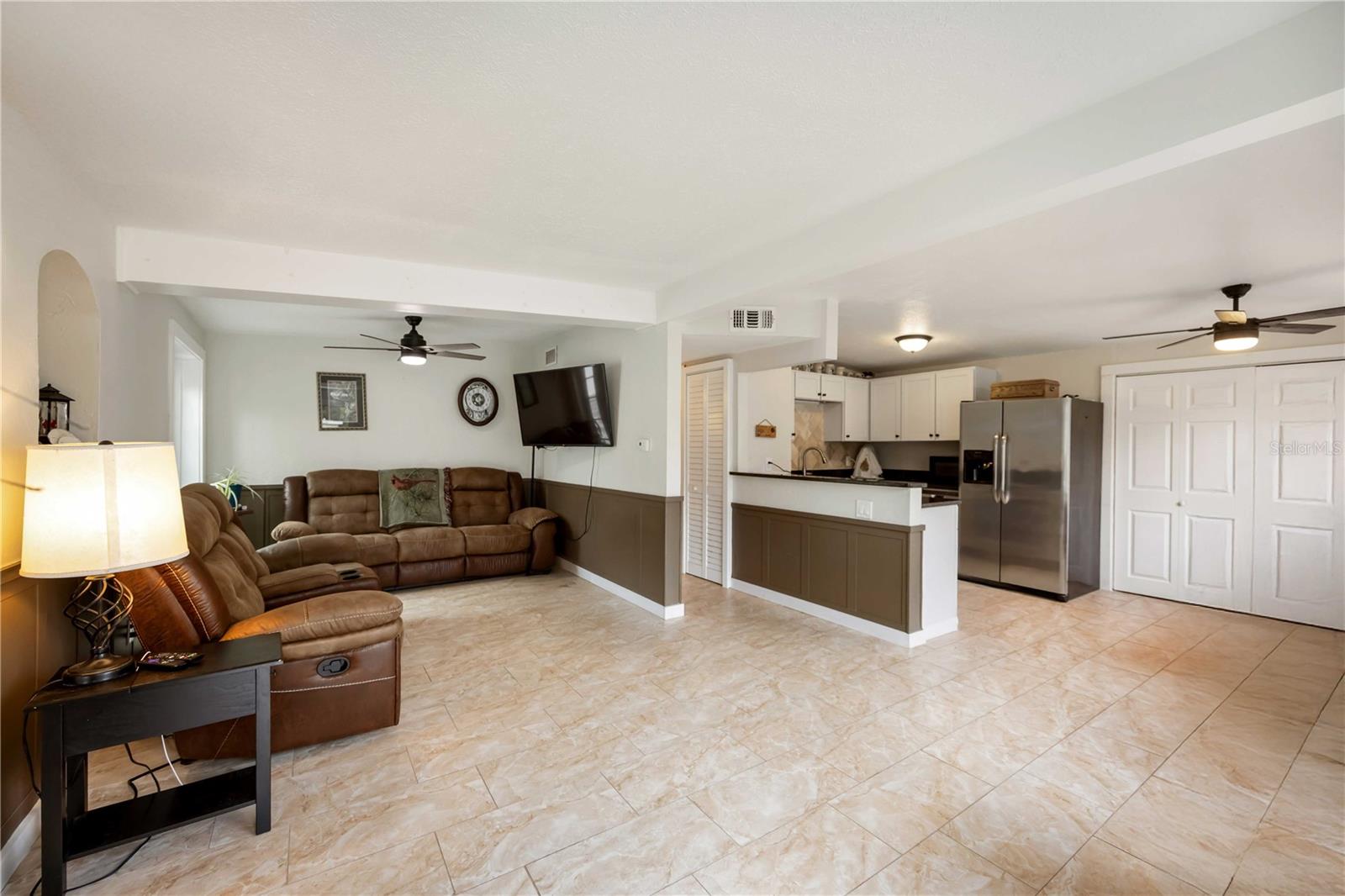 RIDGEWOOD ESTATES ADD 03 RESUB 01 - Residential