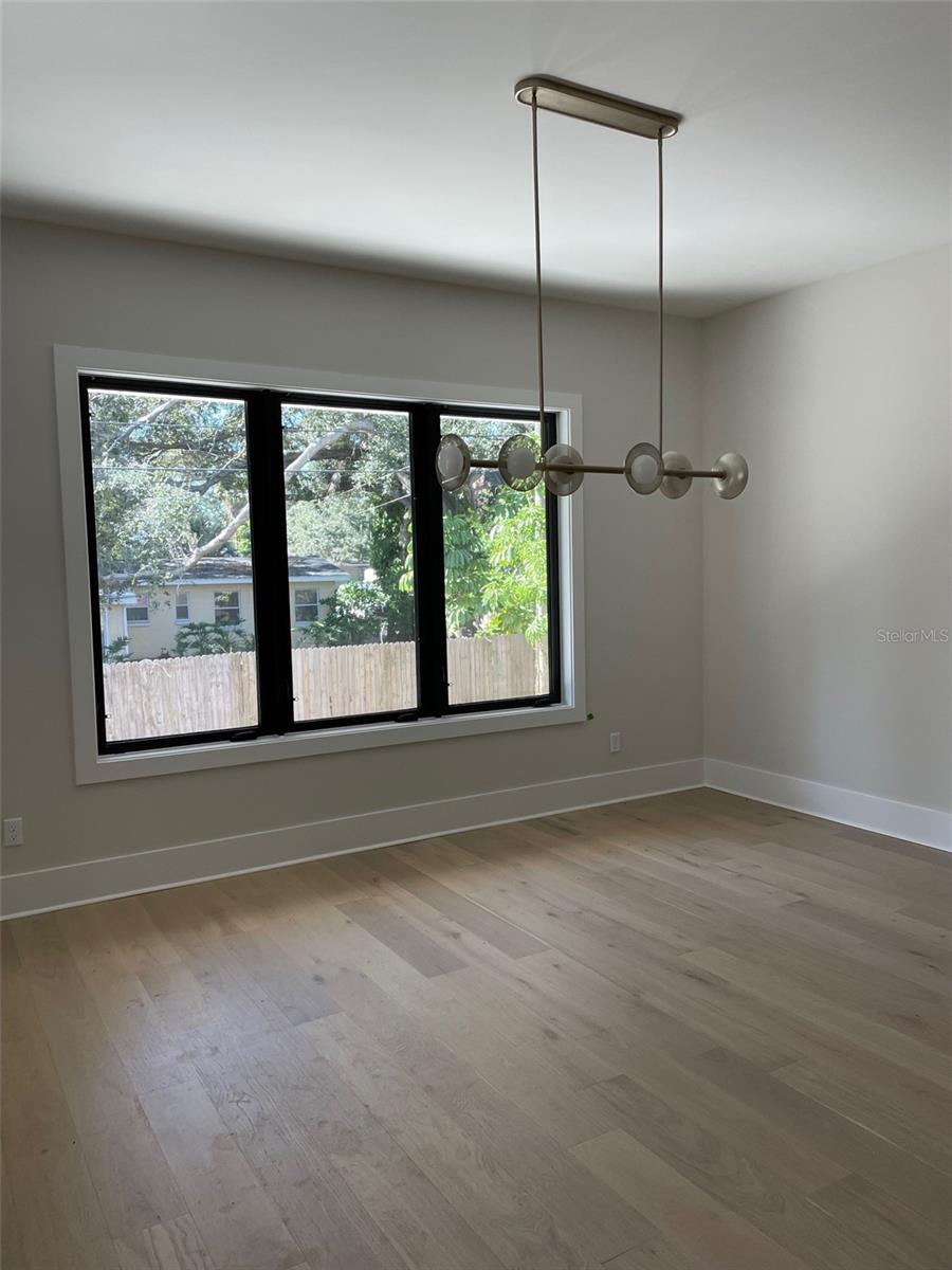 DAVIS ISLANDS - Residential