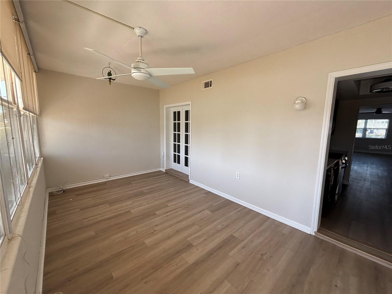 SHORE PLAZA BLDG - Residential