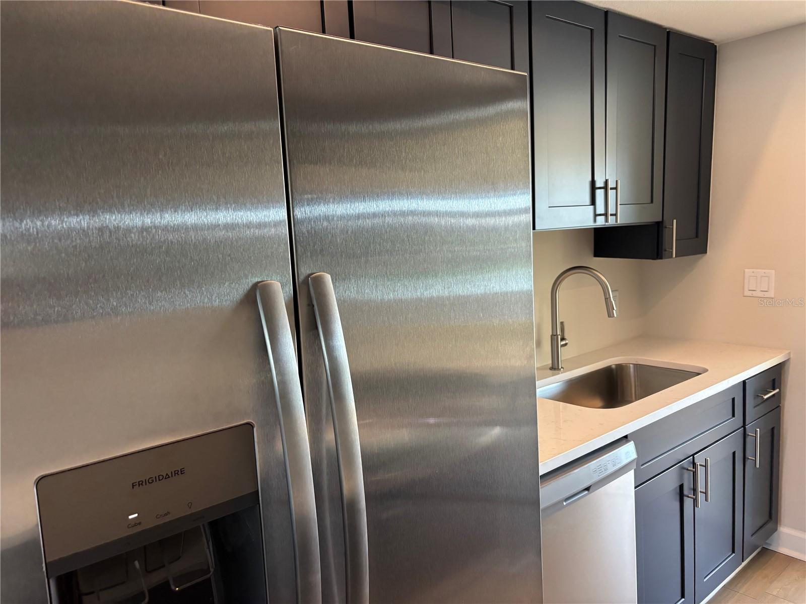 SHORE PLAZA BLDG - Residential