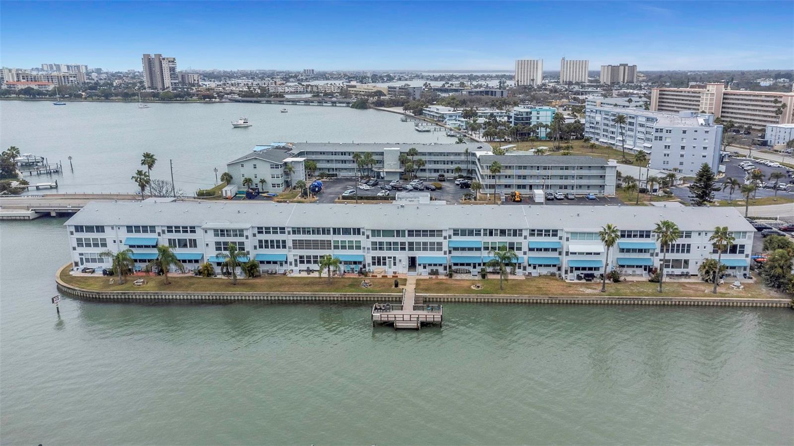 SHORE PLAZA BLDG - Residential