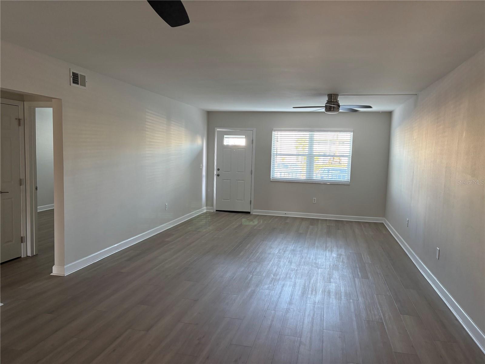 SHORE PLAZA BLDG - Residential