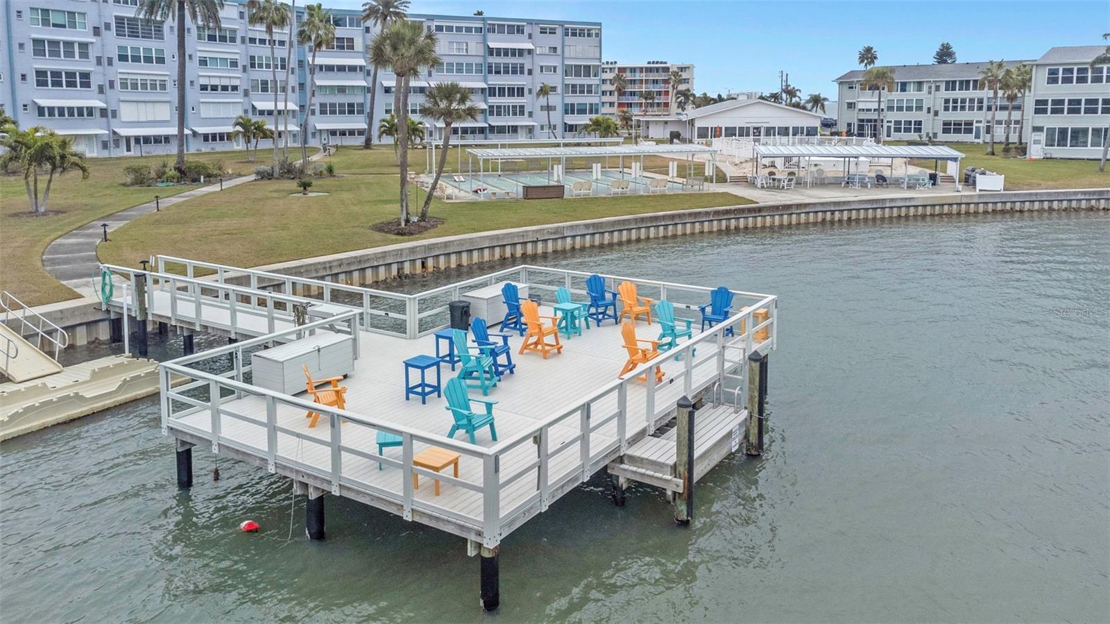 SHORE PLAZA BLDG - Residential