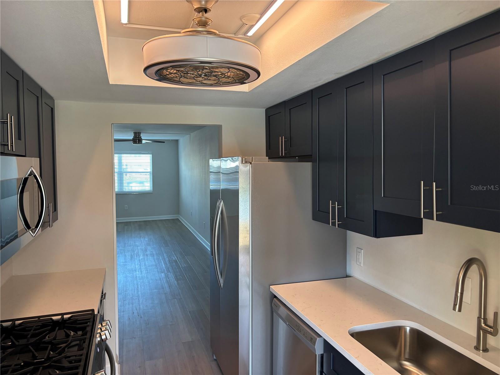 SHORE PLAZA BLDG - Residential