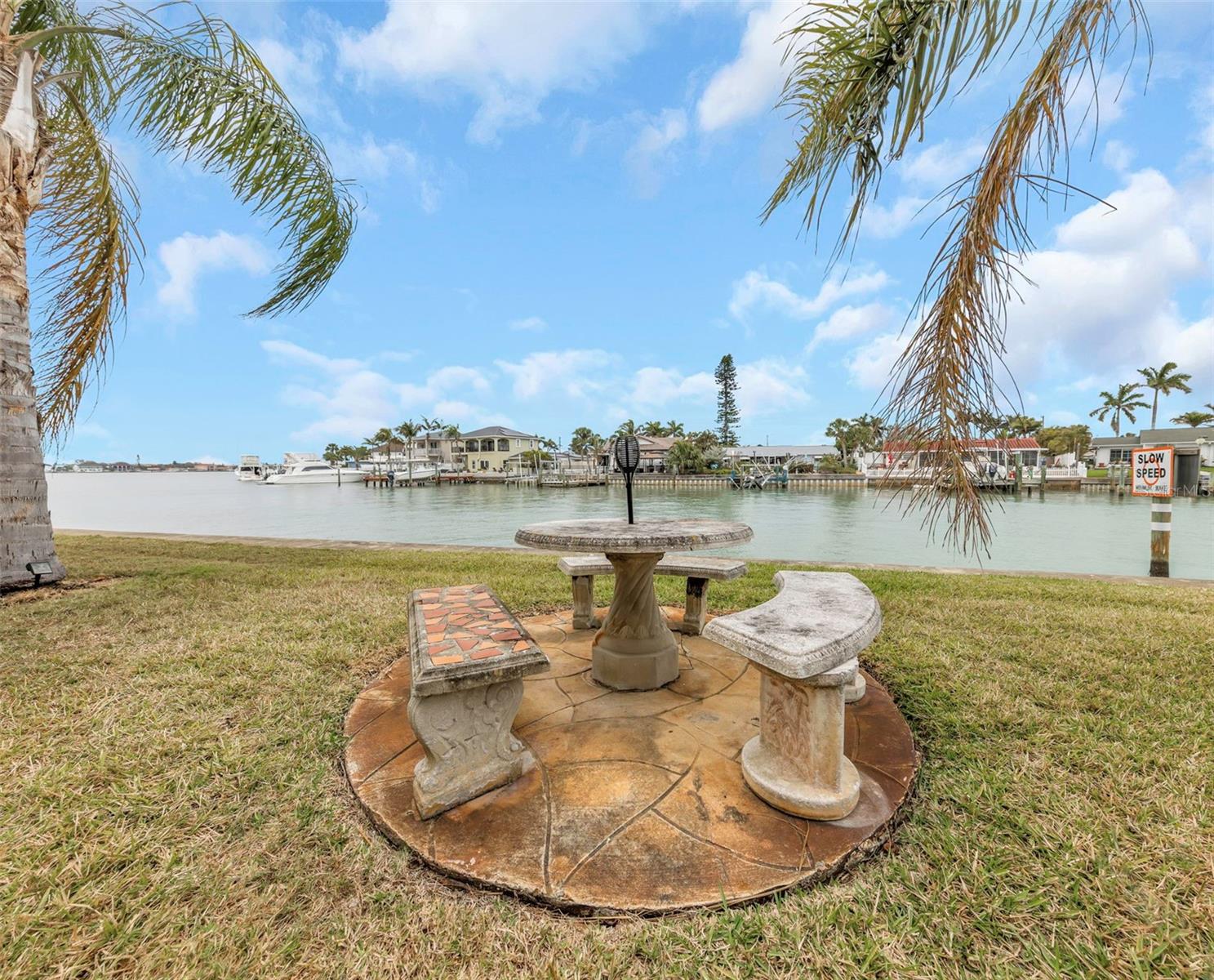 SHORE PLAZA BLDG - Residential