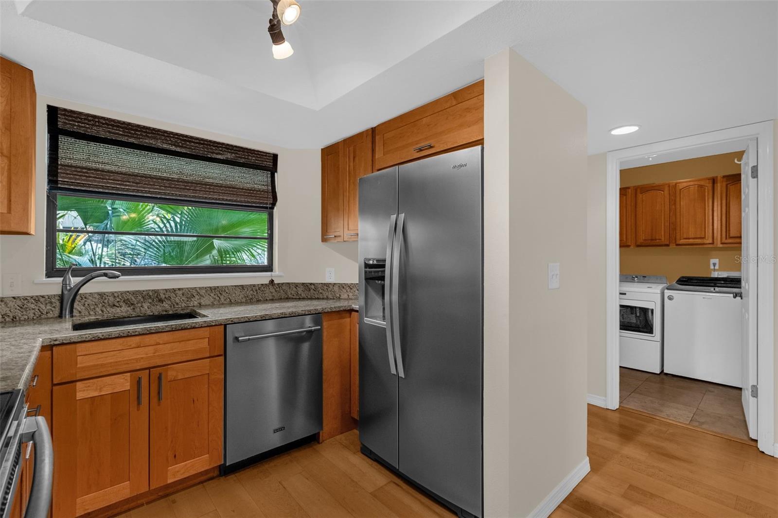 KILLARNEY BAY CONDO - Residential