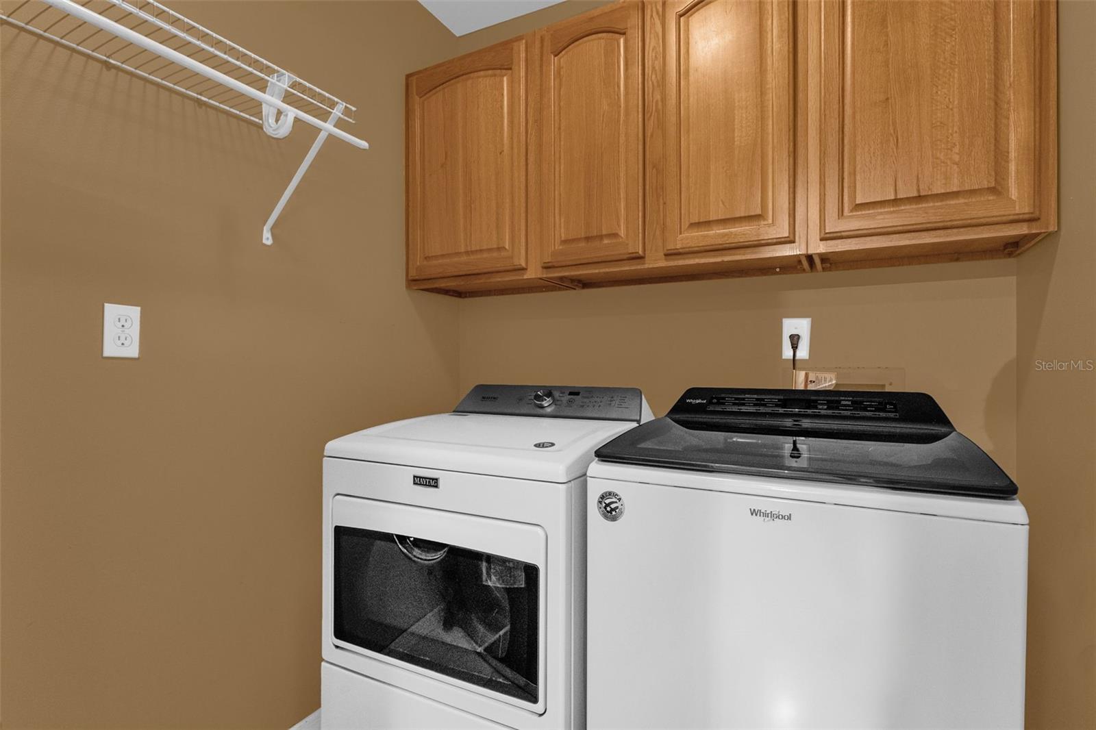 KILLARNEY BAY CONDO - Residential