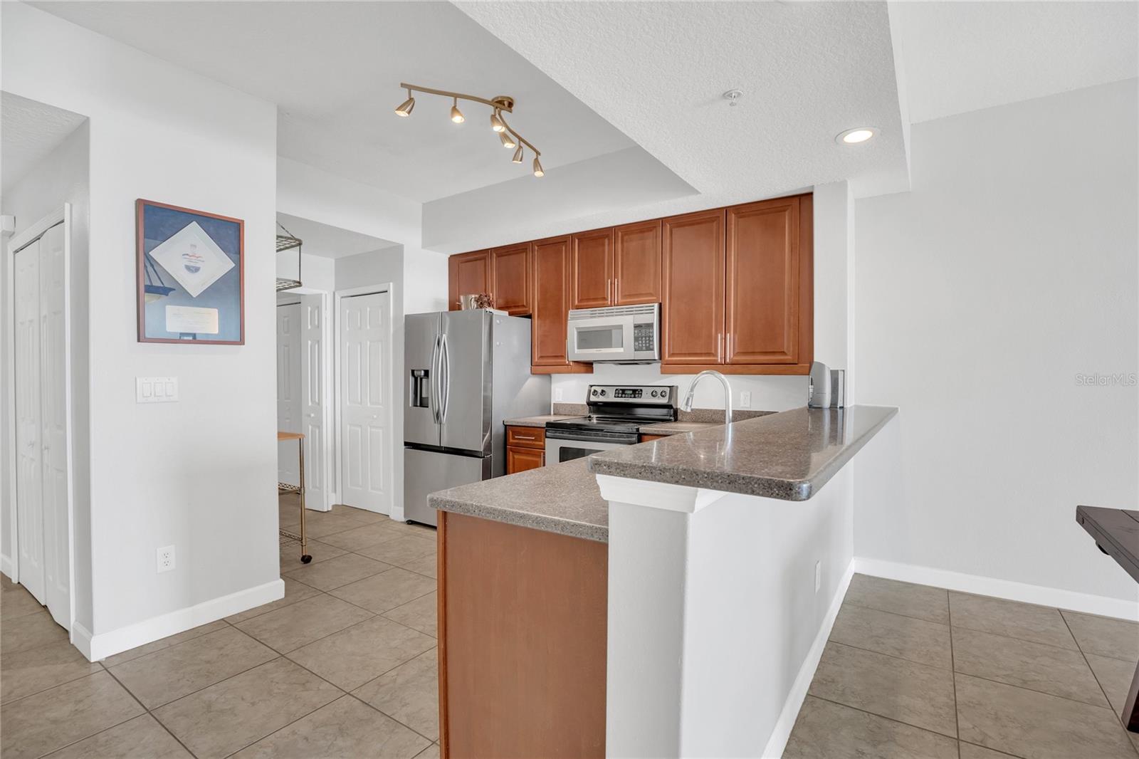 PROMENADE PH 2 - Residential