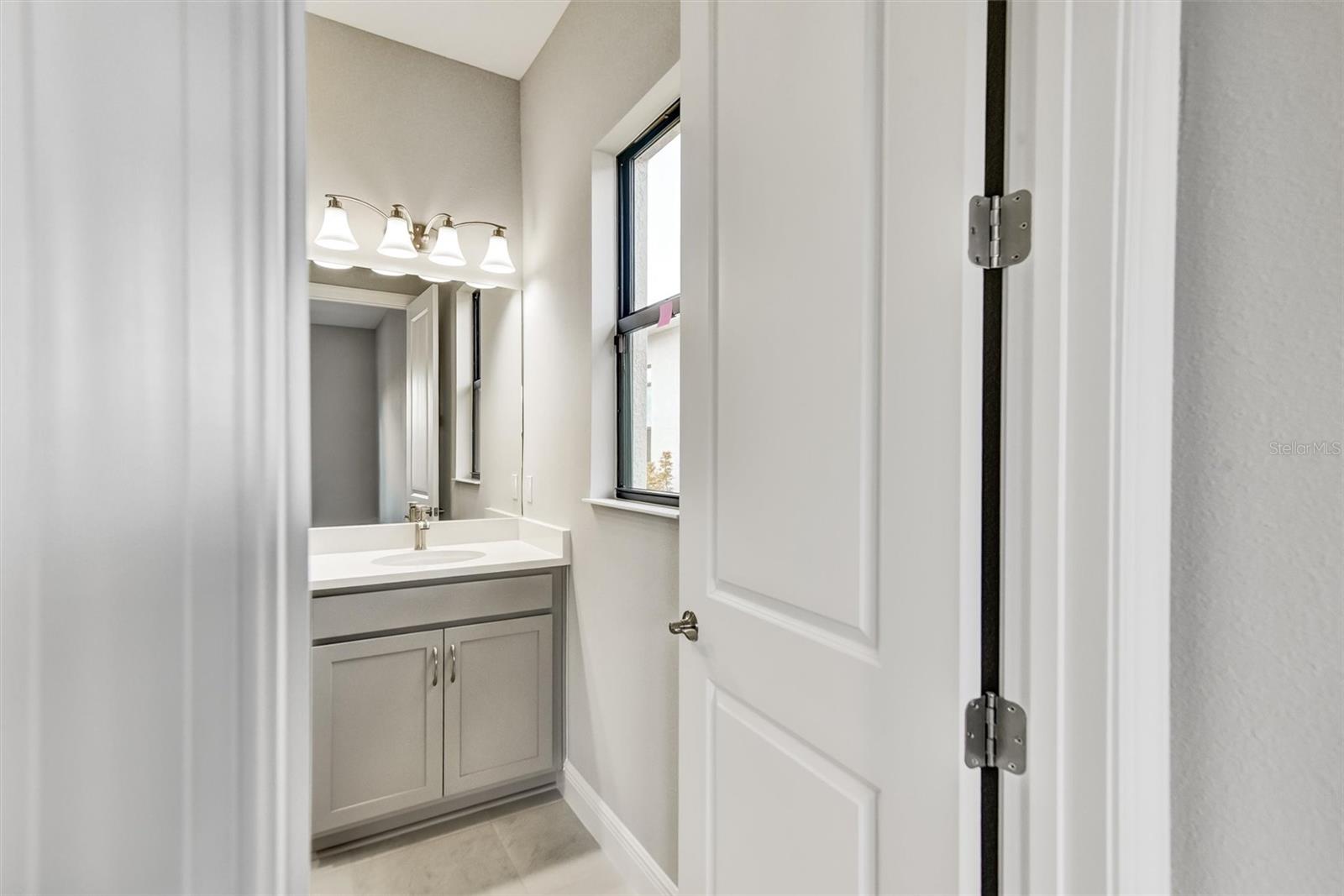 ARTISTRY - Residential Lease