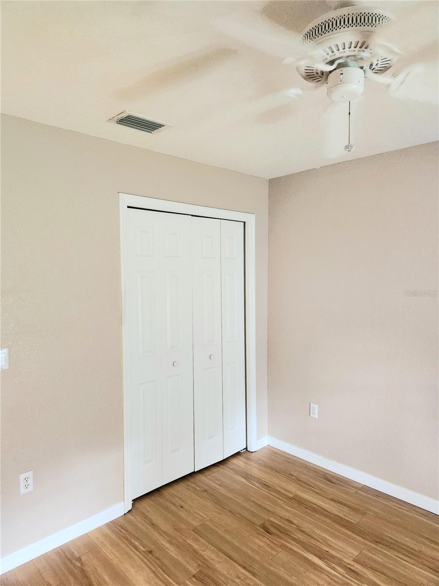 SOUTH VENICE - Residential Lease