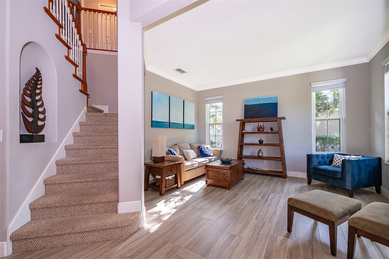 394 BAYMOOR WAY