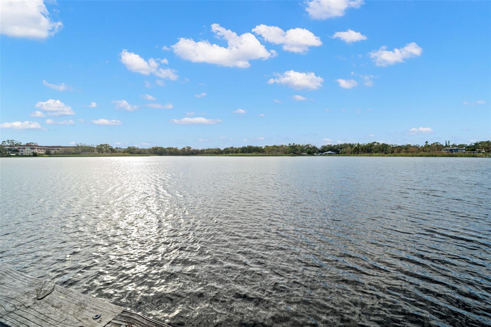 ON TOP OF THE WORLD - Residential