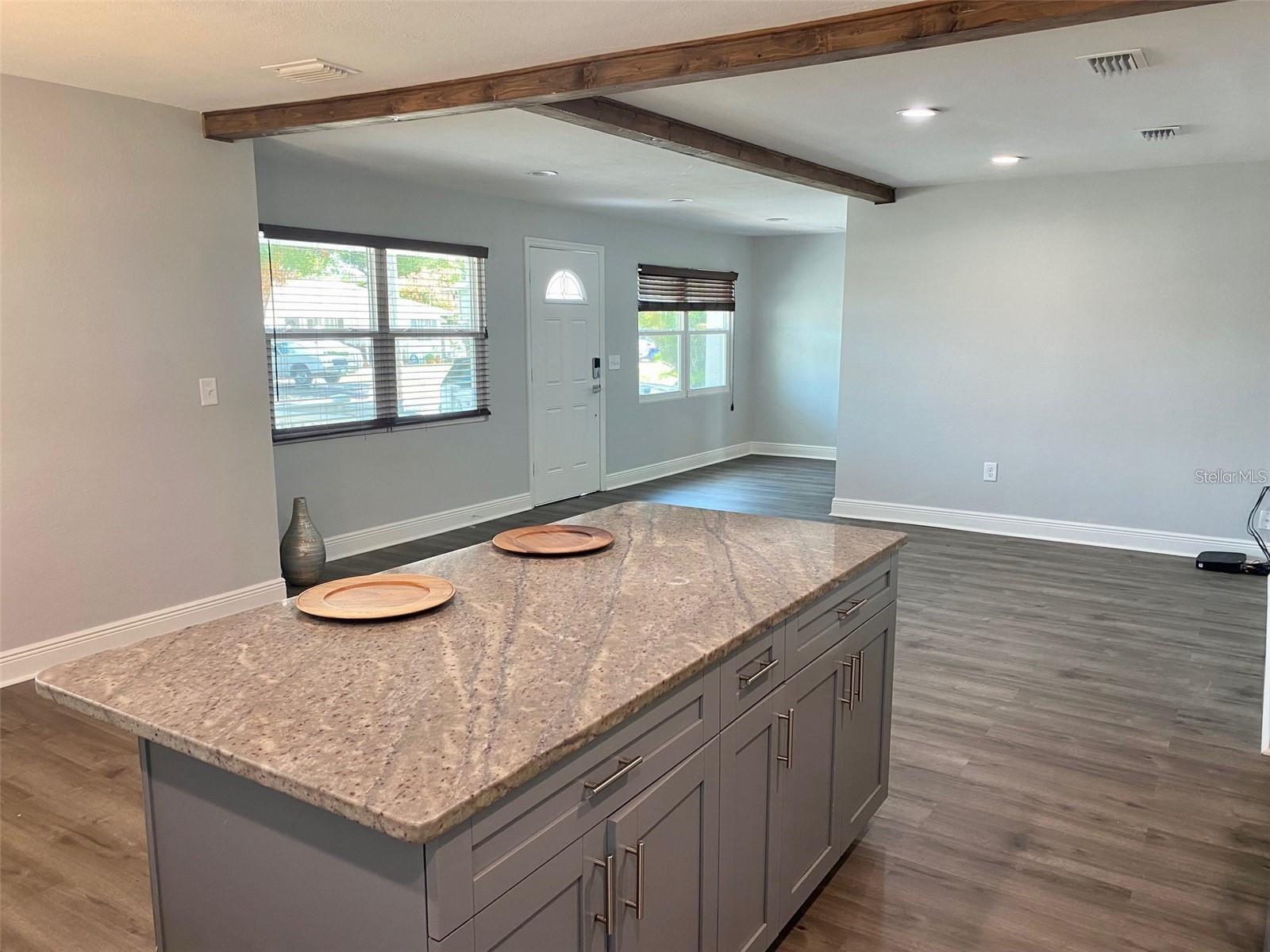 DREWS JOHN H SUB BLKS 1 TO 10 - Residential Lease