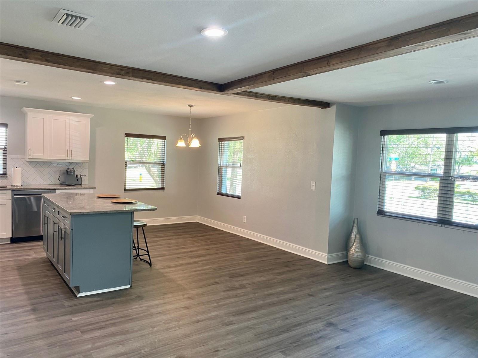 DREWS JOHN H SUB BLKS 1 TO 10 - Residential Lease