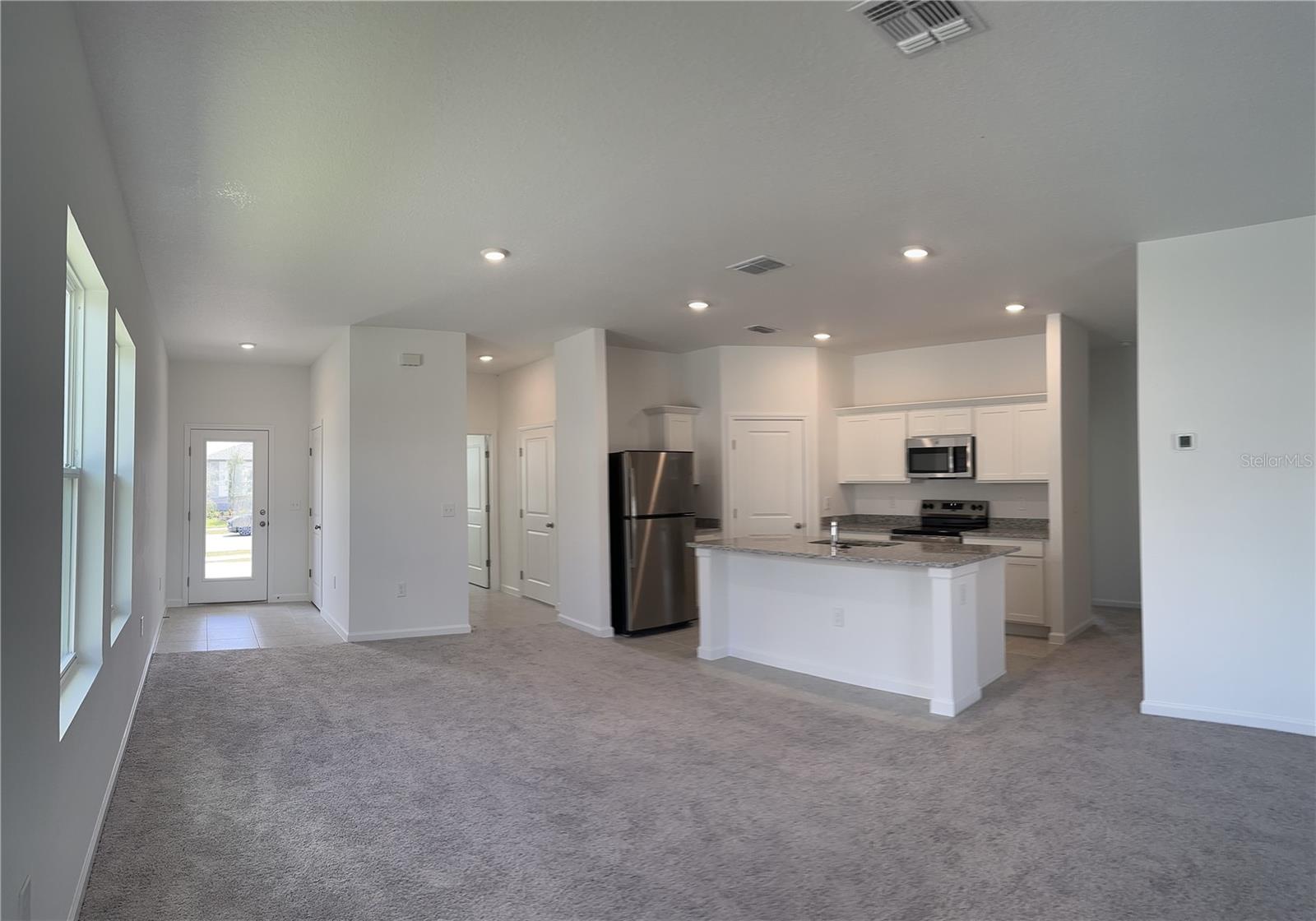 1392 DALKEITH COVE