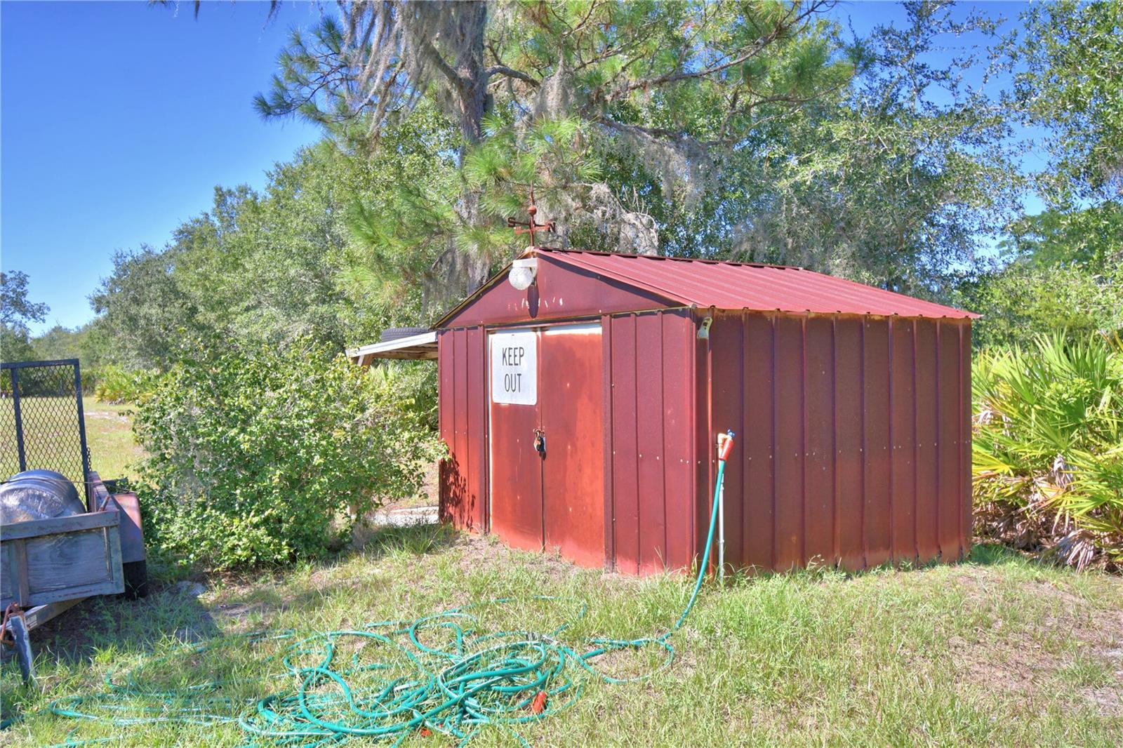 OAKRIDGE ESTATES - Residential