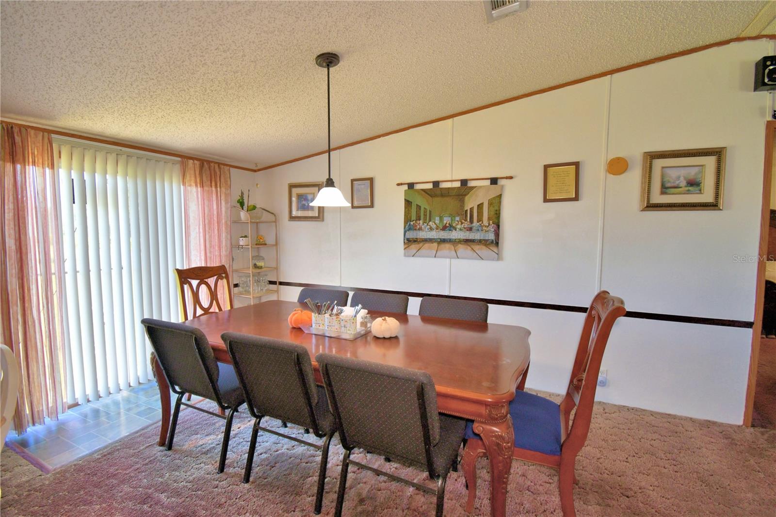 OAKRIDGE ESTATES - Residential