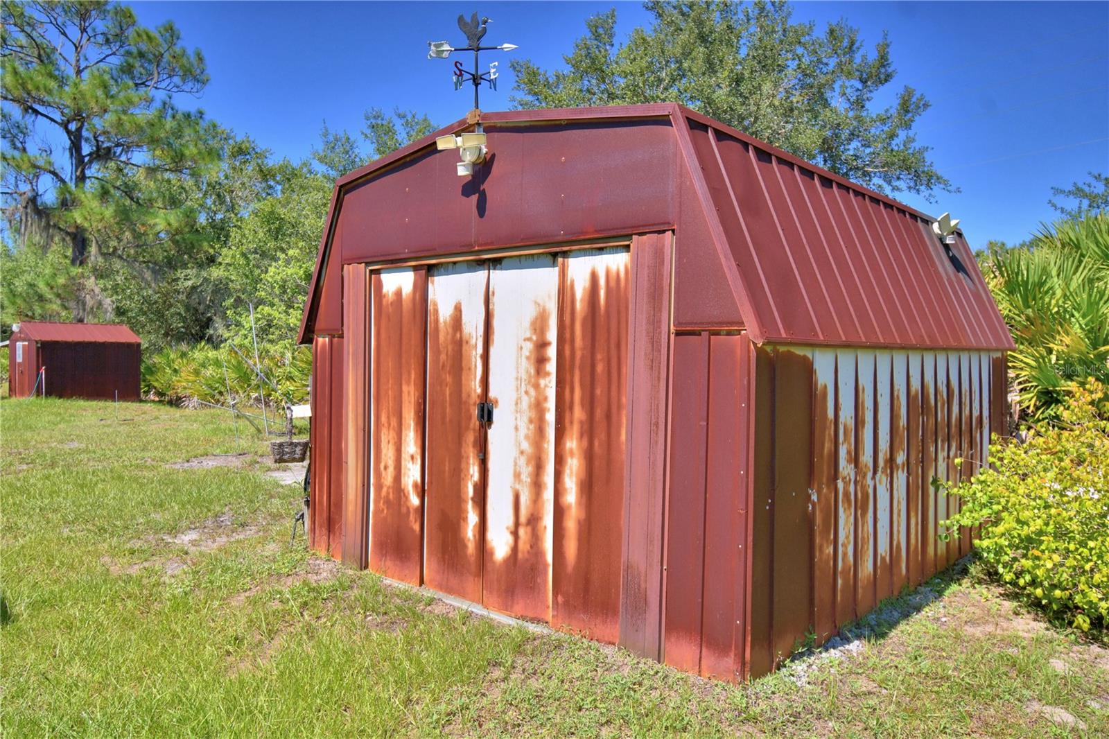 OAKRIDGE ESTATES - Residential