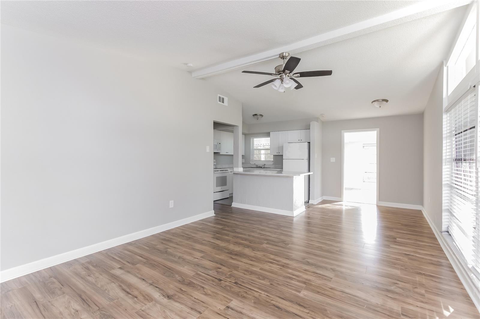 KENSINGTON PARK - Residential Lease