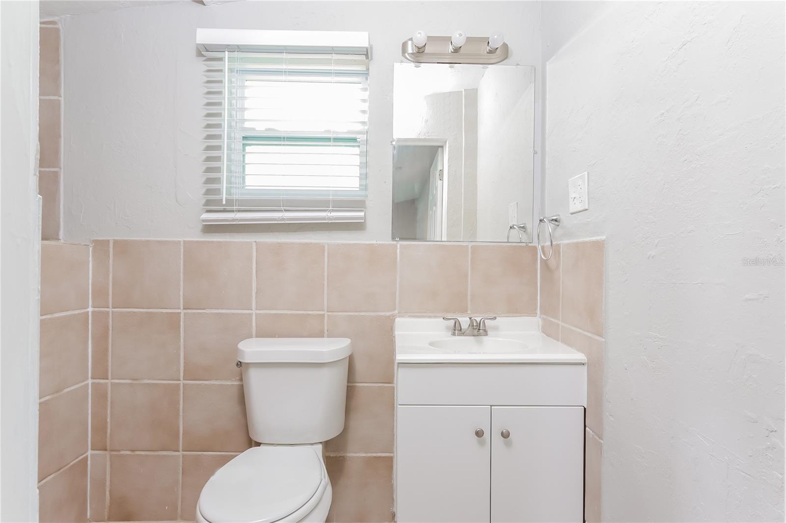 KENSINGTON PARK - Residential Lease