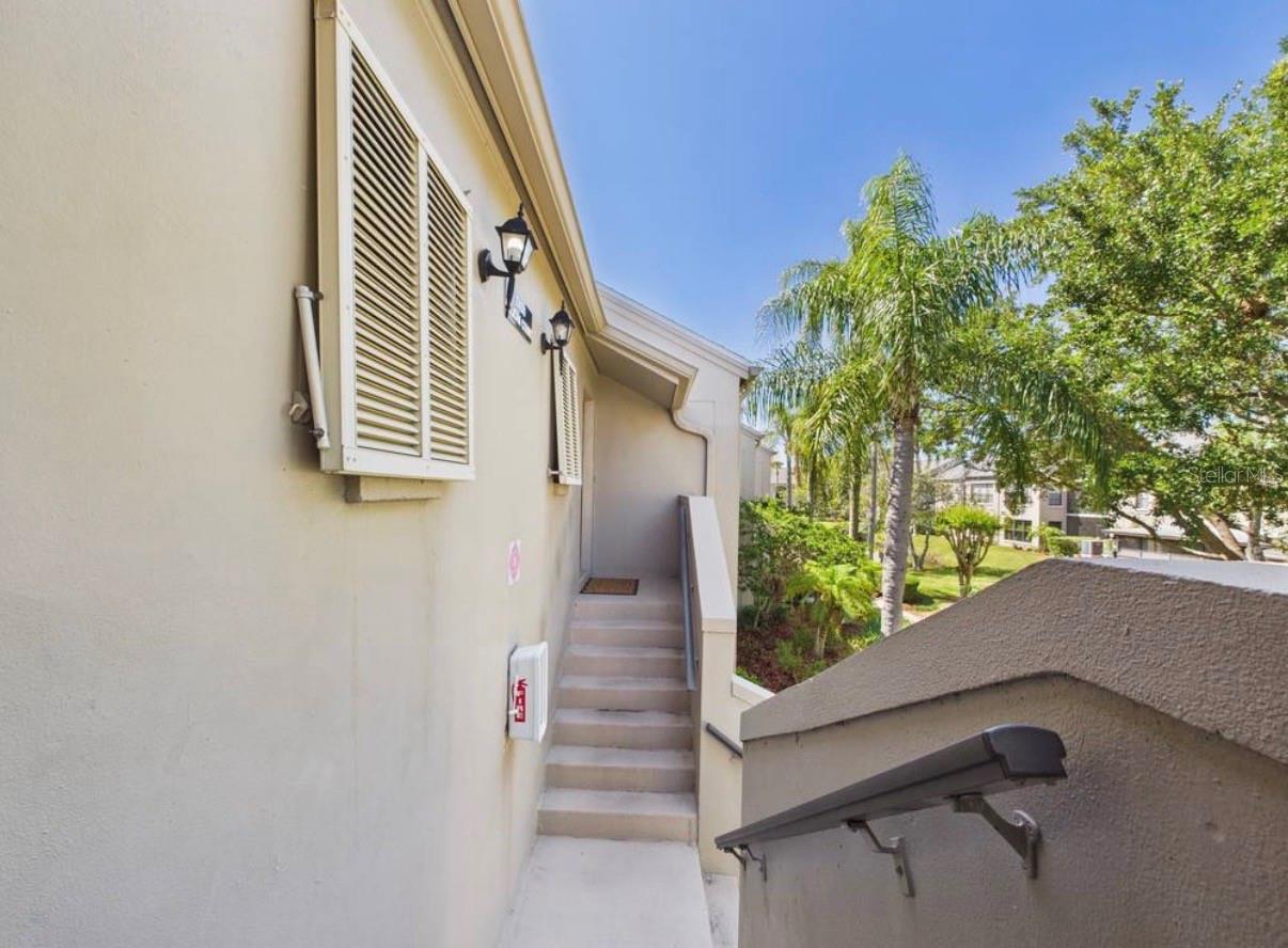 BORDEAUX VILLAGE - Residential Lease