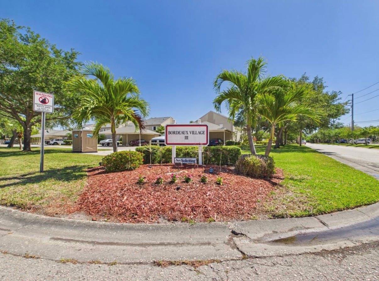 BORDEAUX VILLAGE - Residential Lease