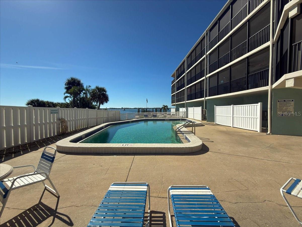 BAYVIEW EAST - Residential