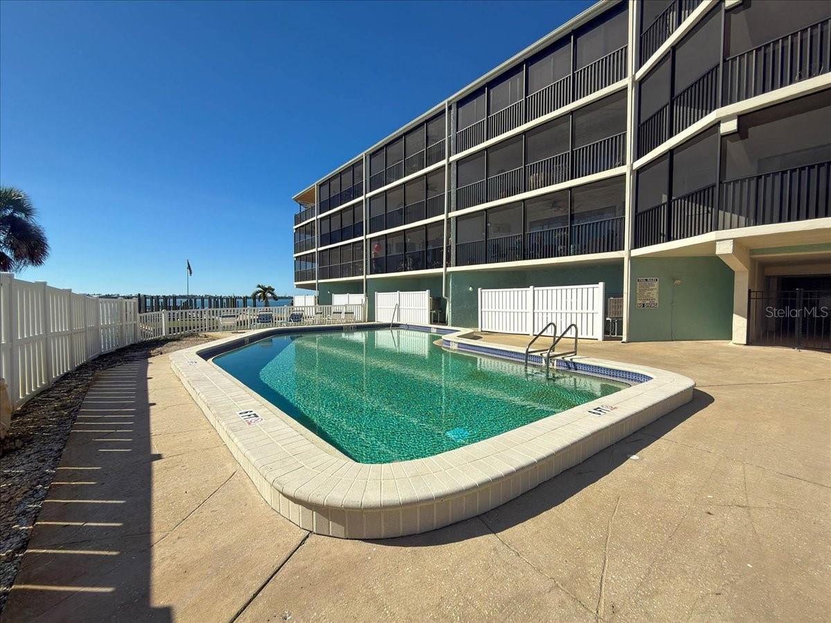 BAYVIEW EAST - Residential