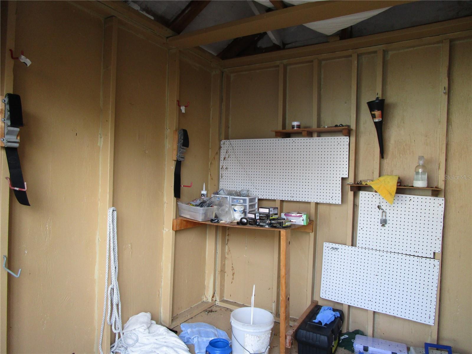 LEISURE HILLS - Residential