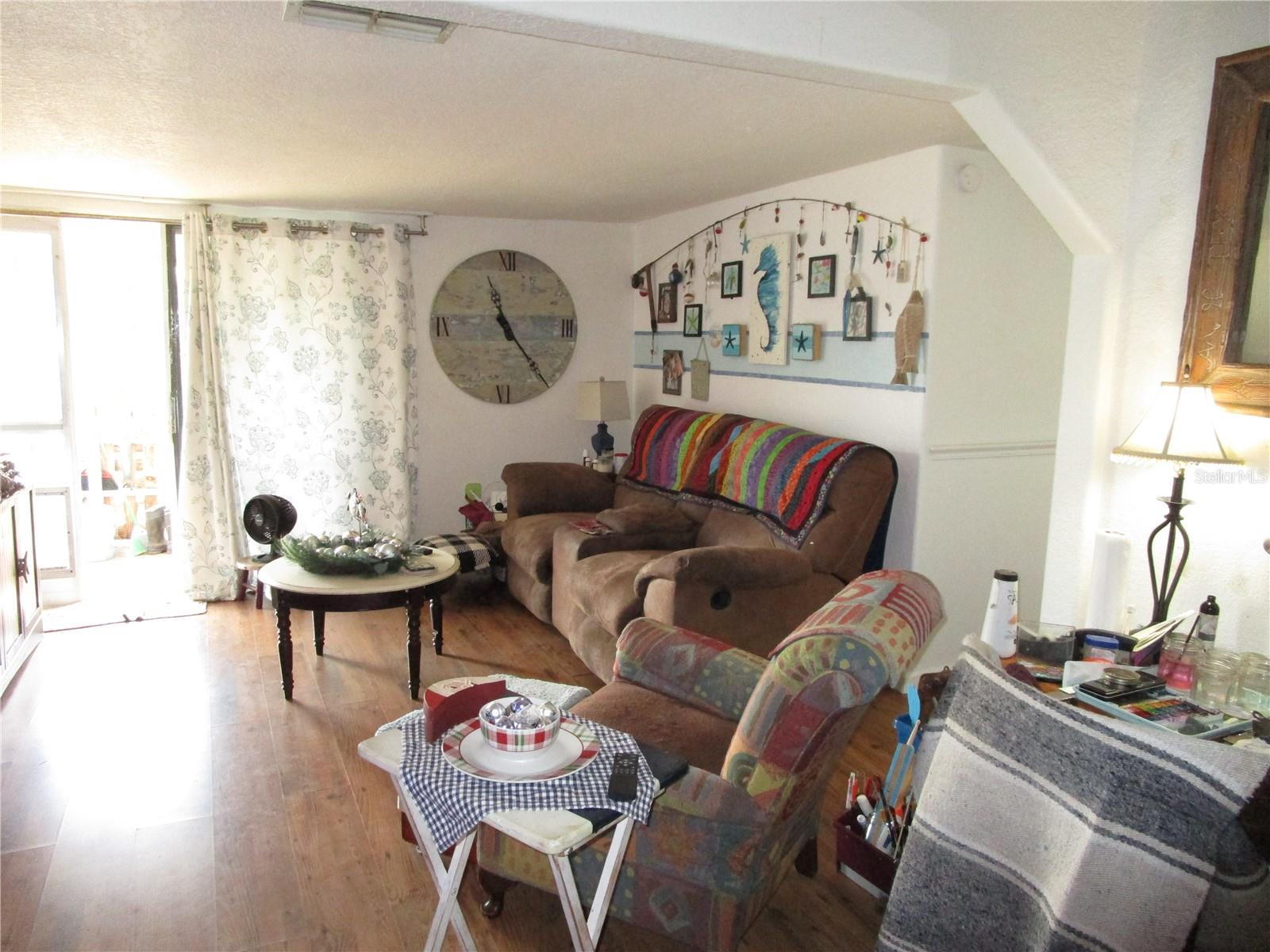 LEISURE HILLS - Residential