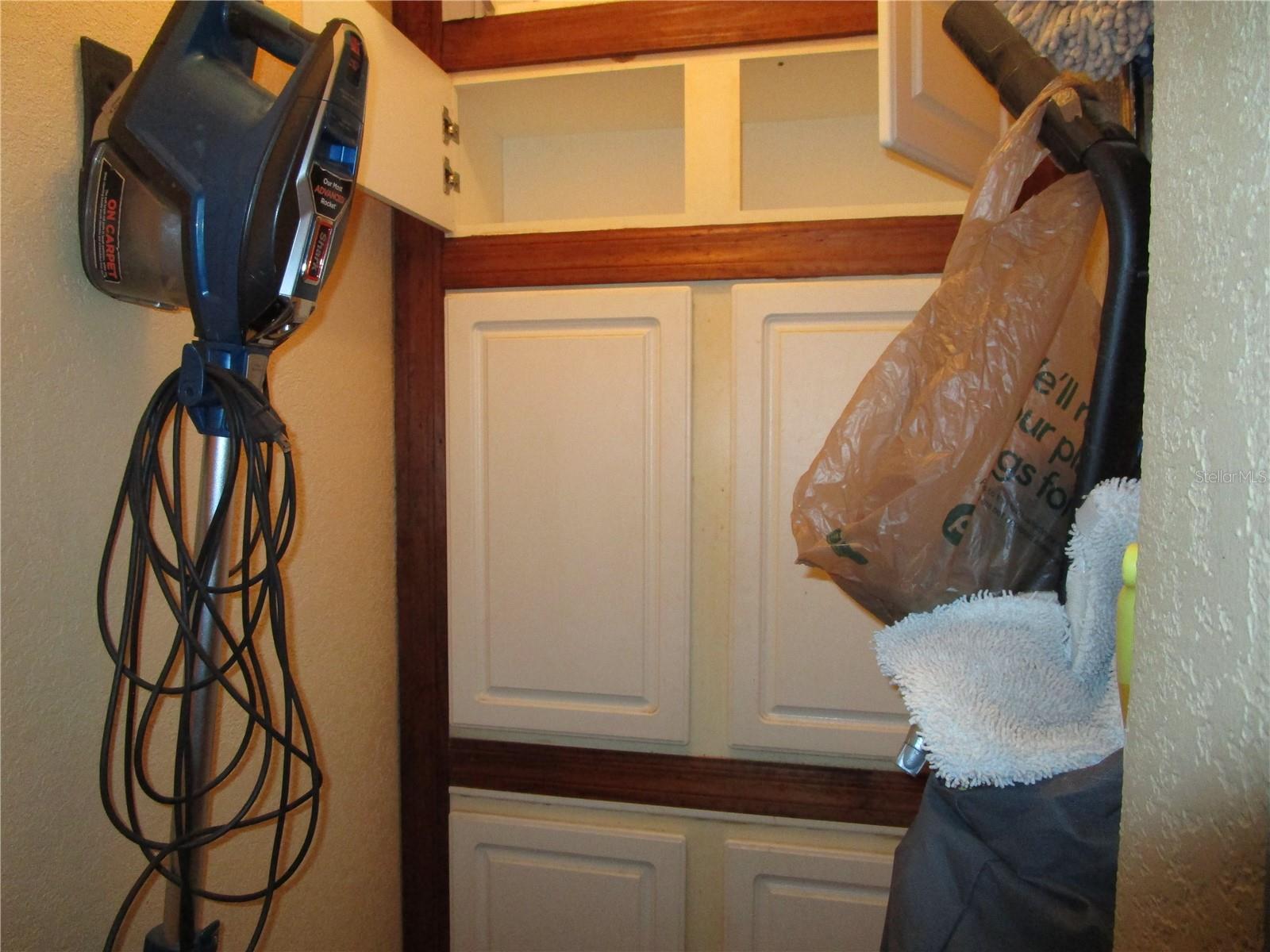 LEISURE HILLS - Residential