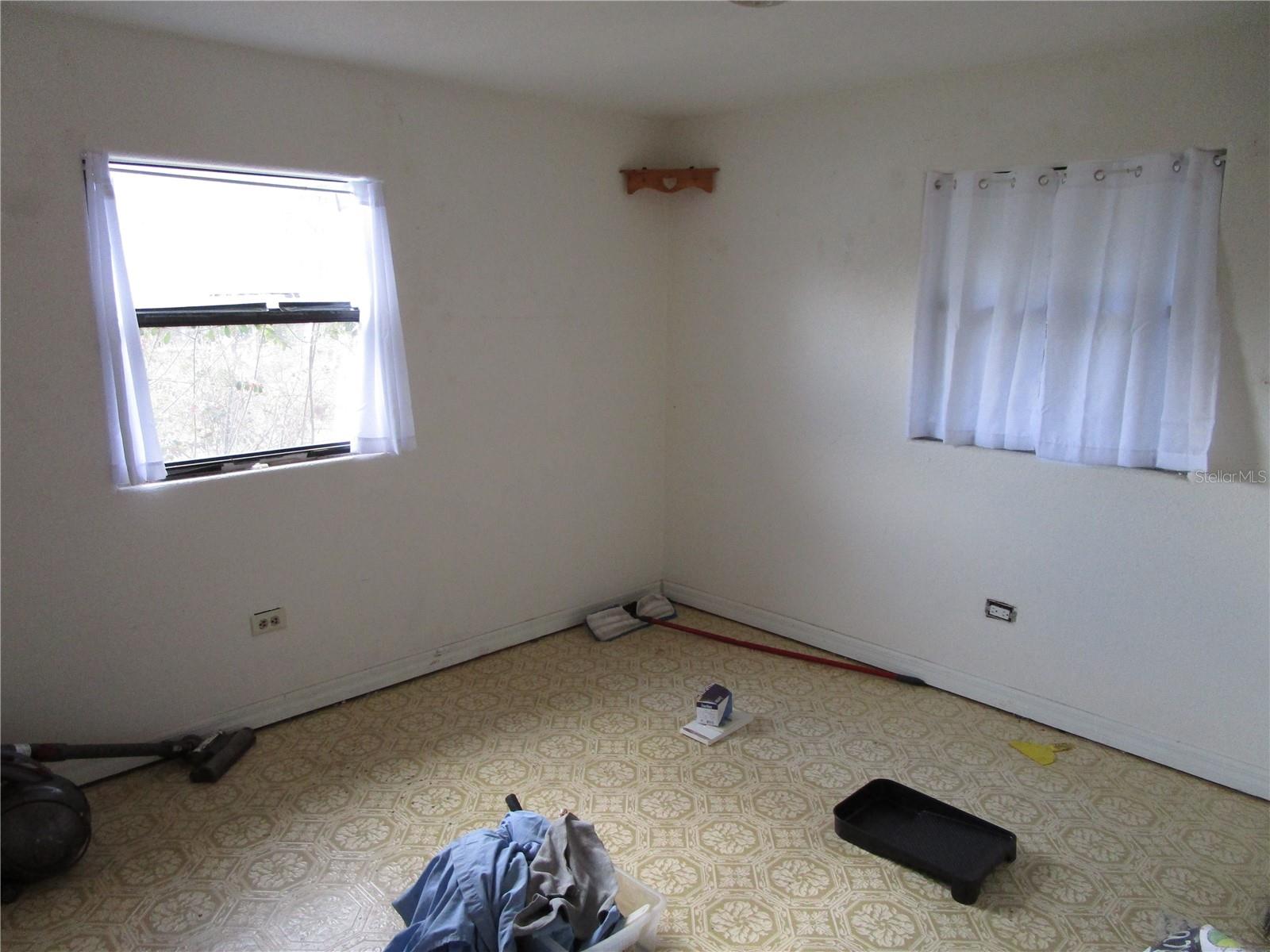 LEISURE HILLS - Residential