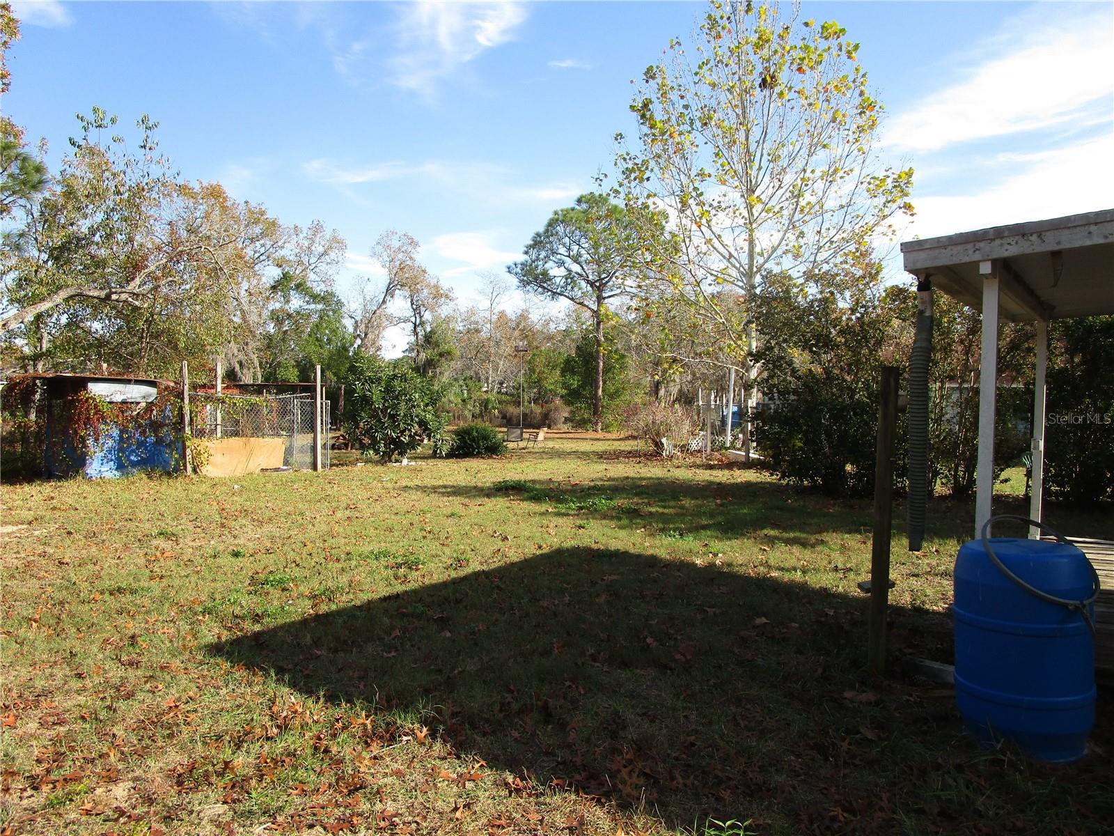 LEISURE HILLS - Residential