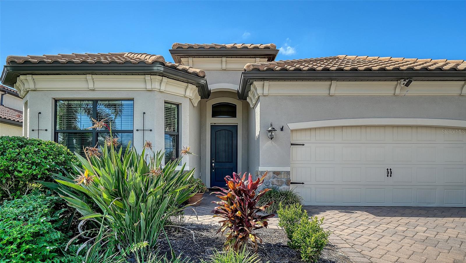 16430 HILLSIDE CIRCLE