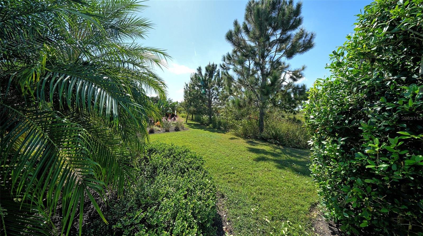 COUNTRY CLUB EAST AT LAKEWOOD RANCH - Residential