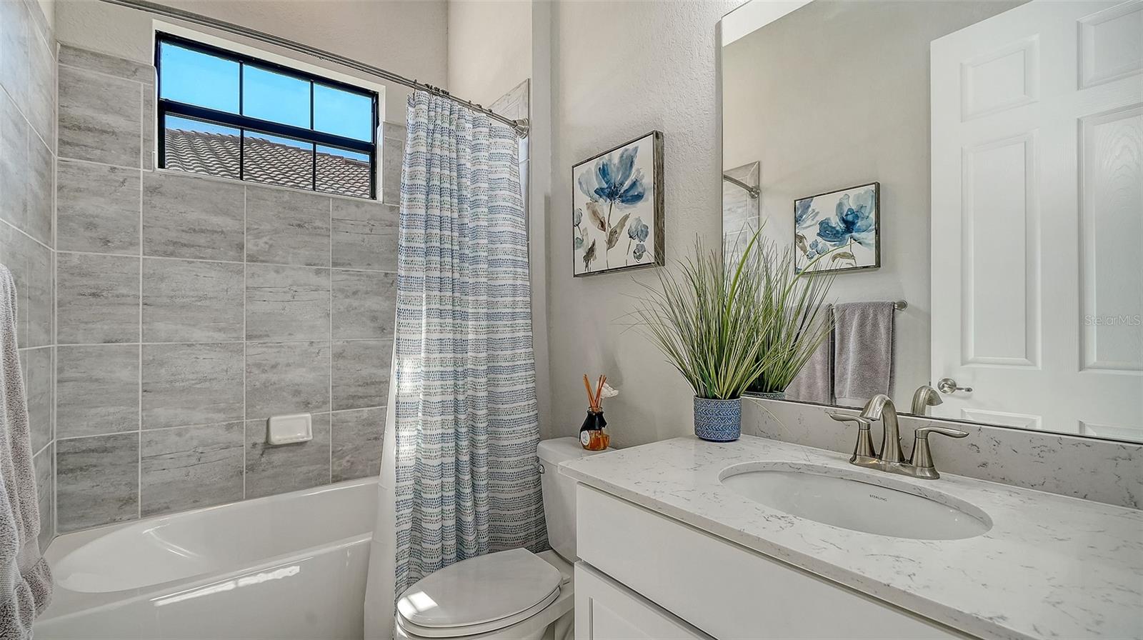 COUNTRY CLUB EAST AT LAKEWOOD RANCH - Residential