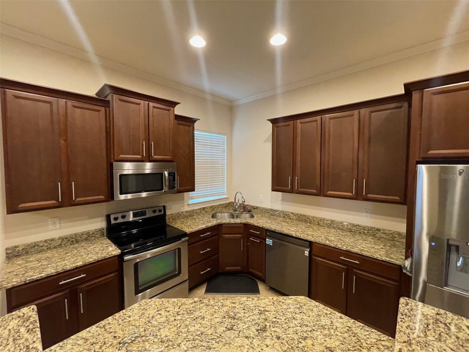 8216 NW 54TH STREET