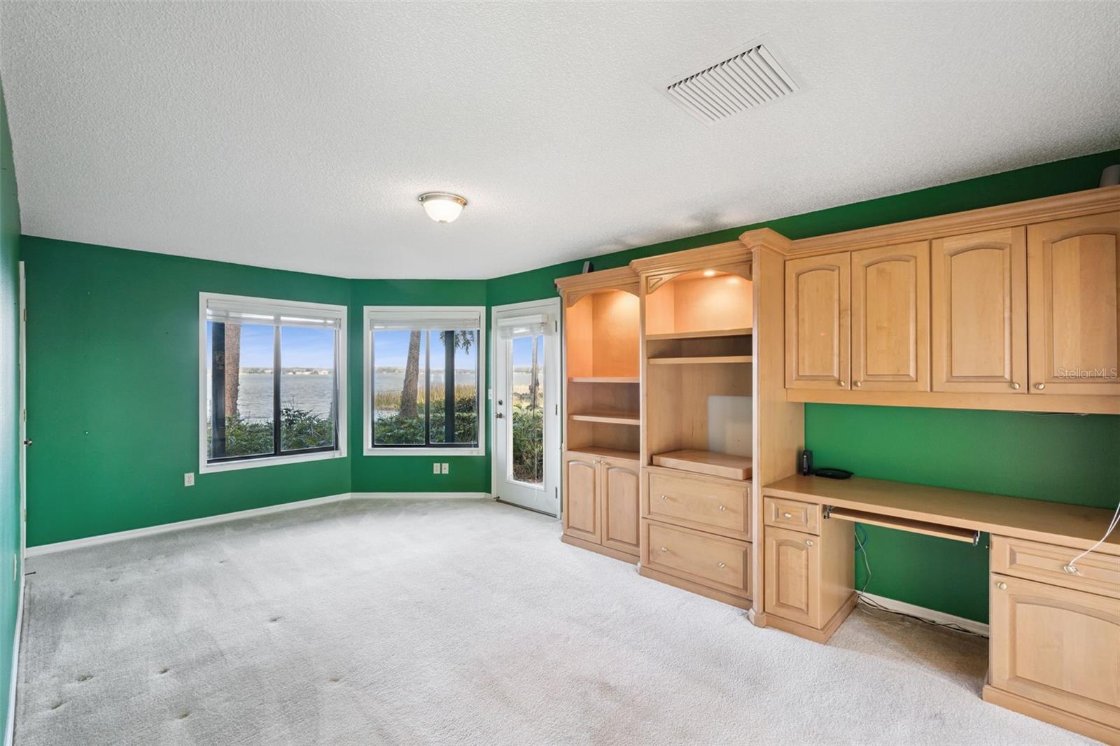 DEER ISLAND ESTATES - Residential