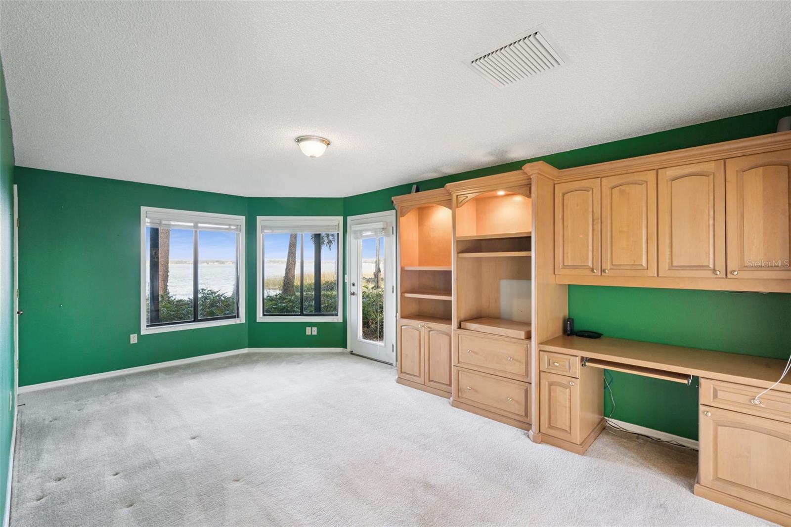 DEER ISLAND ESTATES - Residential