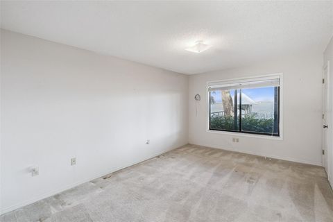 Tiny photo for 16951 Deer Island Road, Tavares, FL 32778 (MLS # G5104554)