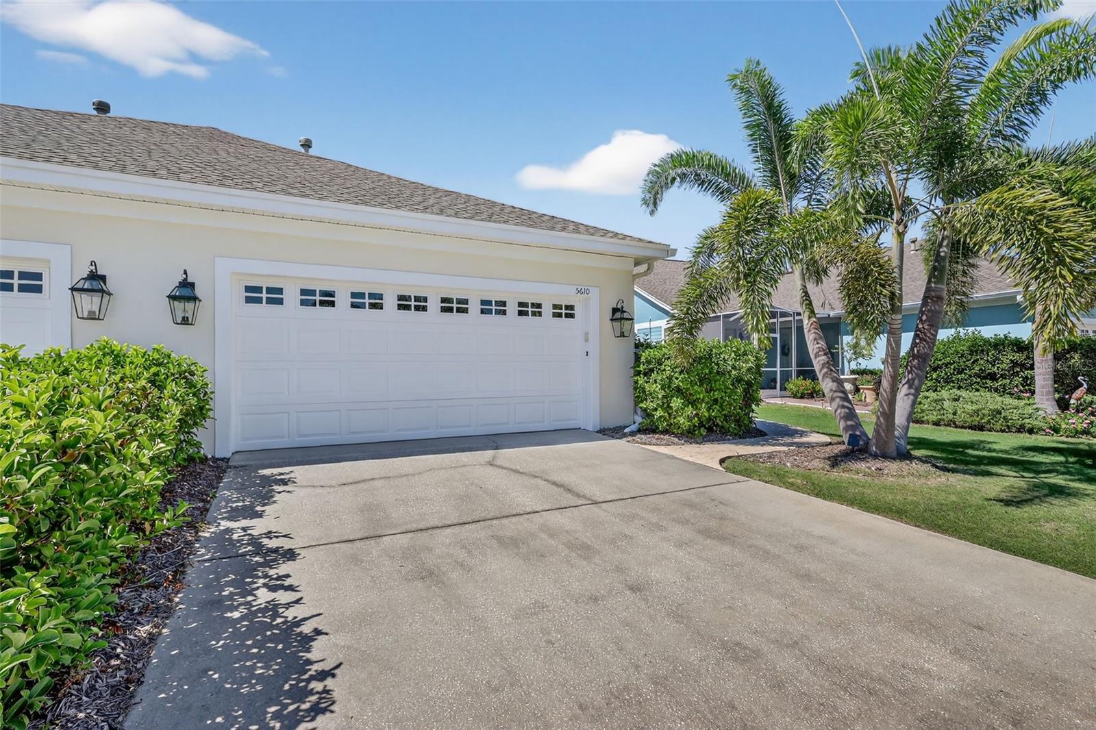 5610 GOLDEN ISLES DRIVE