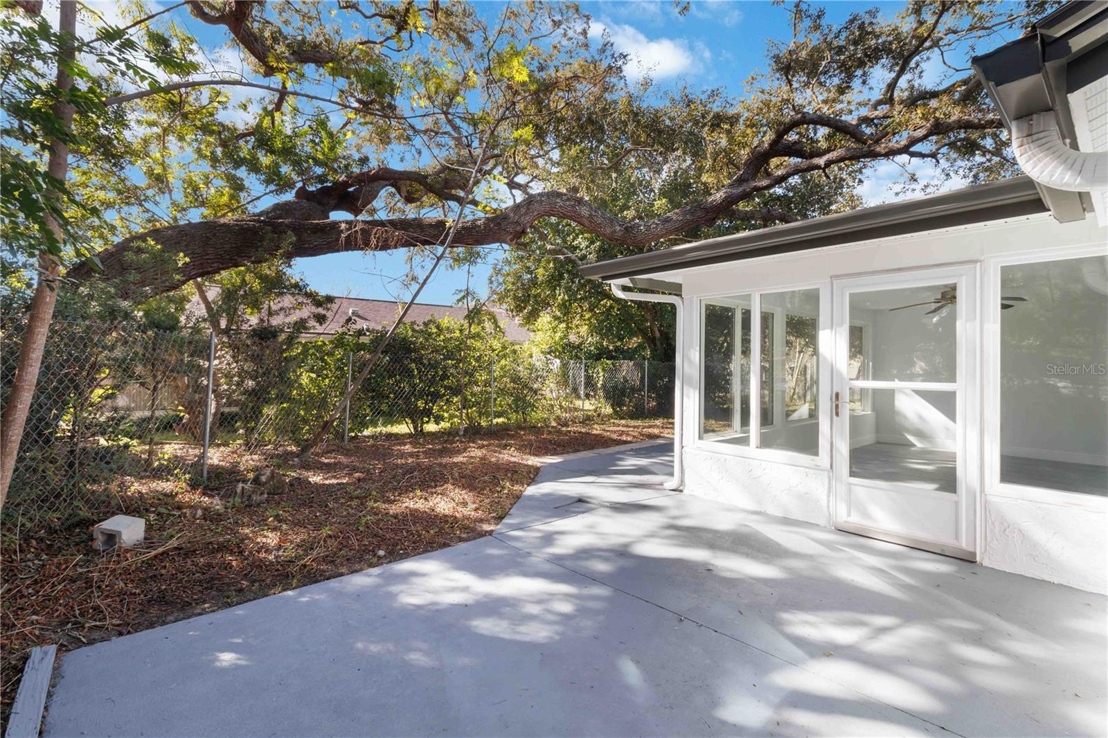 BEACON WOODS VILLAGE - Residential