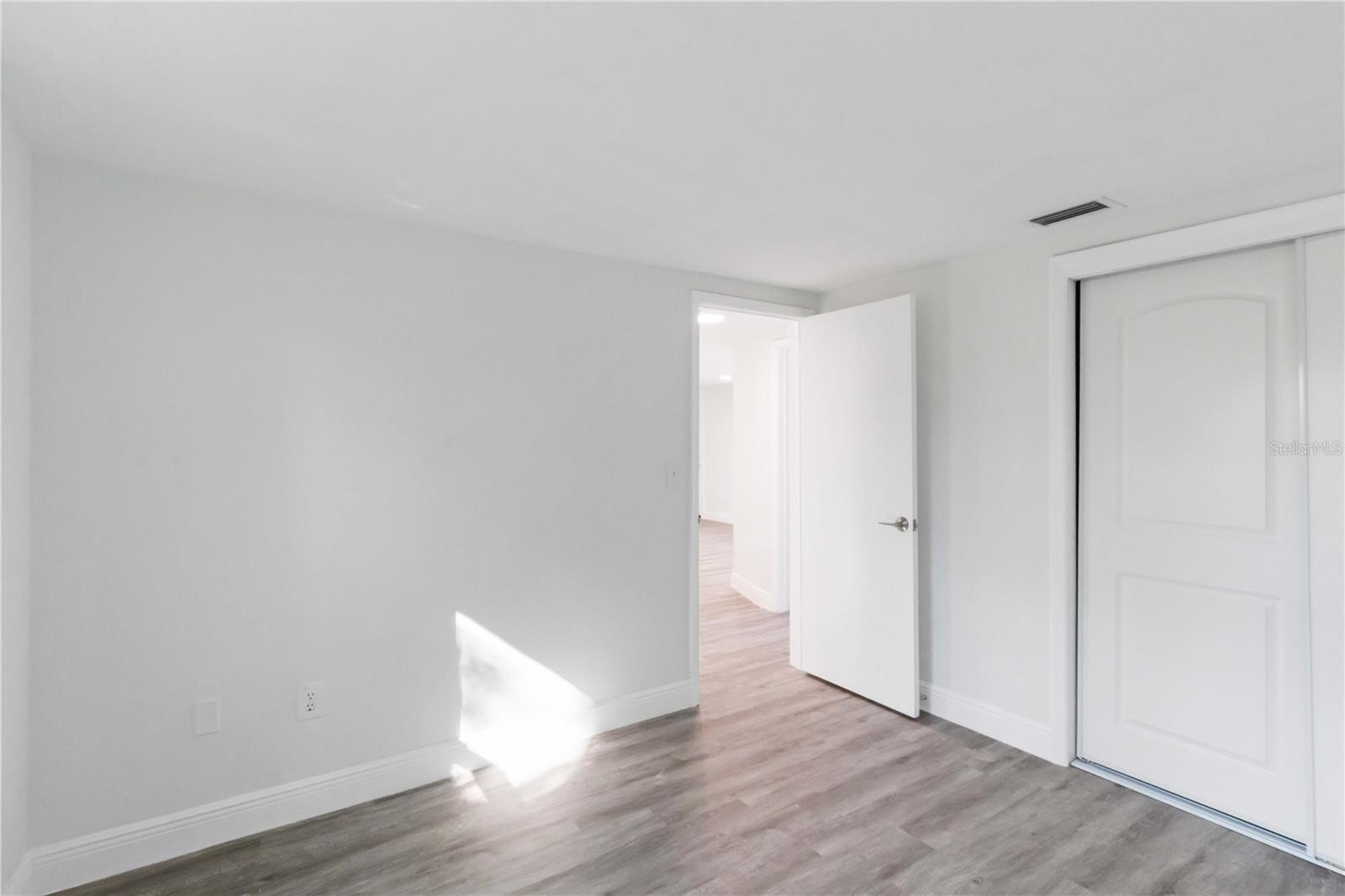 BEACON WOODS VILLAGE - Residential