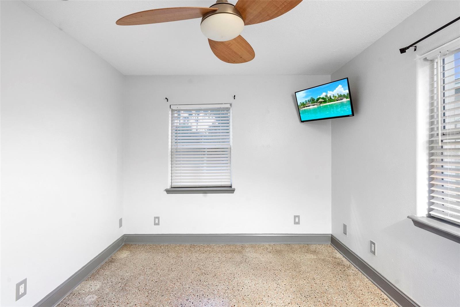 DETWILERS ADD 01 NEW SMYRNA BCH - Residential