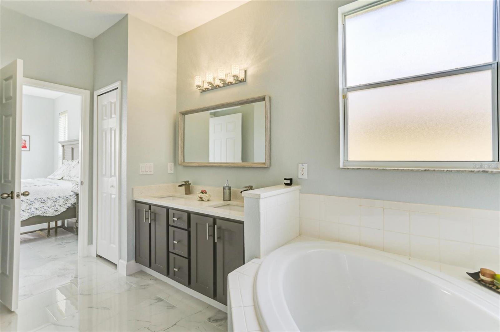 CYPRESS POINTE FOREST - Residential Lease