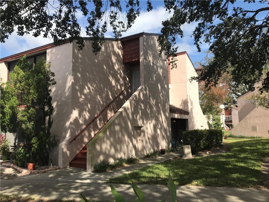 Welcome to Lemon Tree! This charming 2 bedroom, 2 bath end-unit condo offers 1,127 sq. ft. of living space with soaring ceilings, spacious bedrooms, and abundant storage. Recently updated with NEW ceramic tile flooring throughout, the home features a bright living room, cozy dinette, and a passthrough kitchen with newer cabinets & counters.
Enjoy the outdoors on your screened lanai, accessible from both the living room and guest bedroom. Additional highlights include an interior laundry with NEW Samsung stackable washer & dryer and low HOA fees.
Conveniently located near the community pool, clubhouse, fitness center, and tennis courts, Lemon Tree is just minutes from The Mall at Millenia, Florida Mall, IKEA, area restaurants, Universal Studios, Disney, Orlando International Airport, and major highways.
Move-in ready and perfectly situated — don’t miss this one! ??