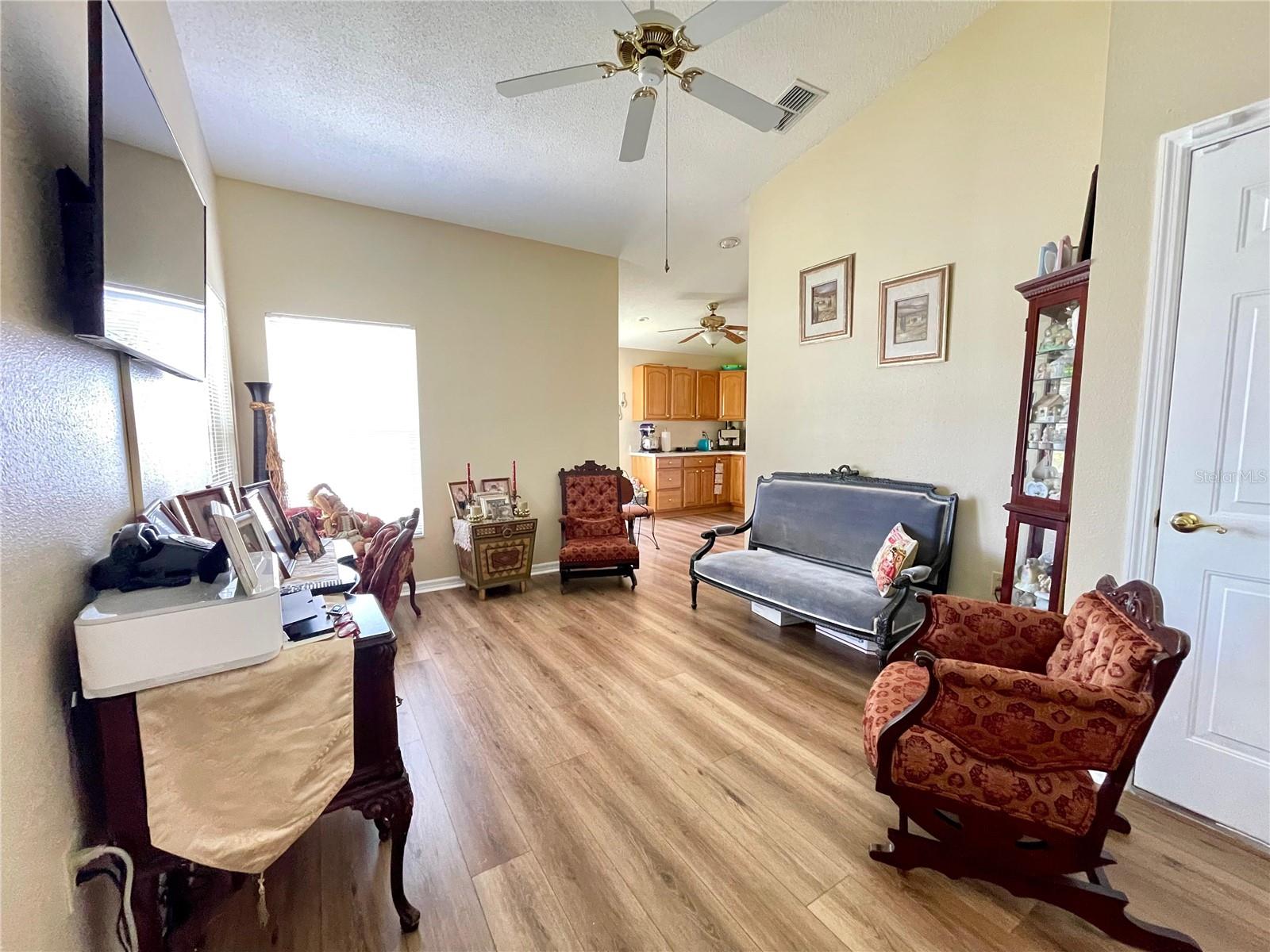 SILVER LAKES REP - Residential