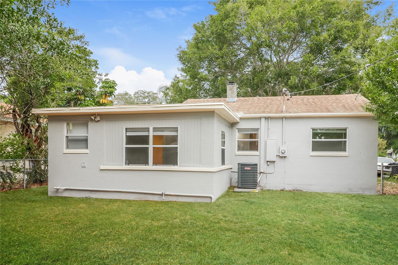 SMITHS REP E A - Residential Lease