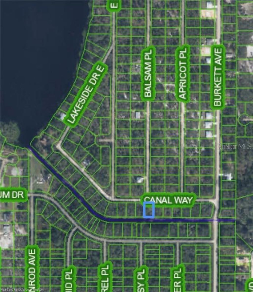 Photo of 701 Canal Way, Sebring, FL 33875 (MLS # L4958797)